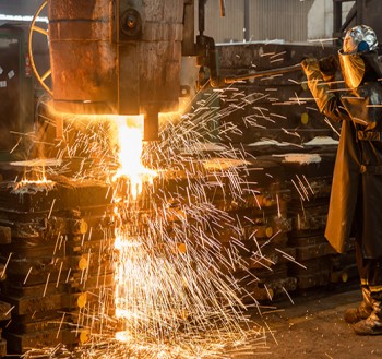 فولاد در دنیا با کاهش تولید مواجه است